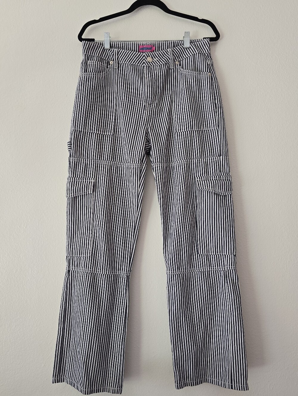 Edikted Stripped Cargo Jeans